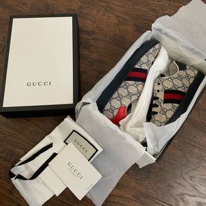 New Gucci Kids GGSupreme Canvas Beige/blue Size33